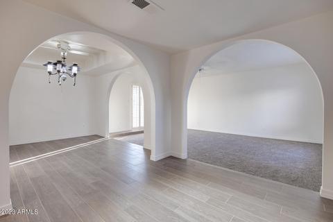 2211 E Nicolet Ave, Phoenix, AZ 85020 photo 8