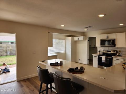 2831 E Contessa St, Mesa, AZ 85213 photo 4