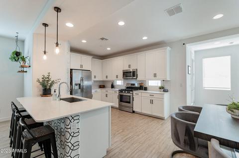 9635 E Thunderbolt Ave, Mesa, AZ 85212 photo 4