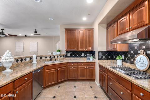 2992 E Camellia Dr, Gilbert, AZ 85296 photo 19