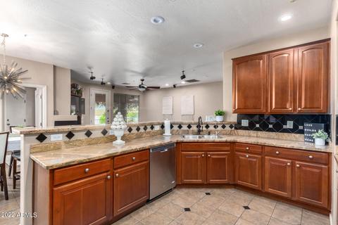 2992 E Camellia Dr, Gilbert, AZ 85296 photo 18