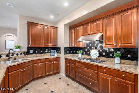 2992 E Camellia Dr, Gilbert, AZ 85296 photo 17