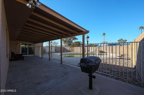 3420 E Laurel Ln, Phoenix, AZ 85028 photo 17