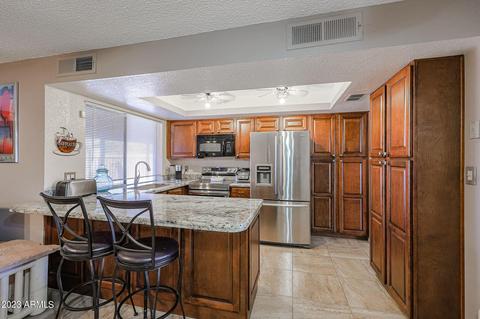 3420 E Laurel Ln, Phoenix, AZ 85028 photo 7