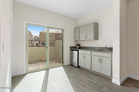 2249 W Echo Ln, Phoenix, AZ 85021 photo 7