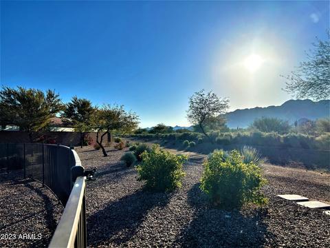 7974 S Peppertree Ct, Gilbert, AZ 85298 photo 2