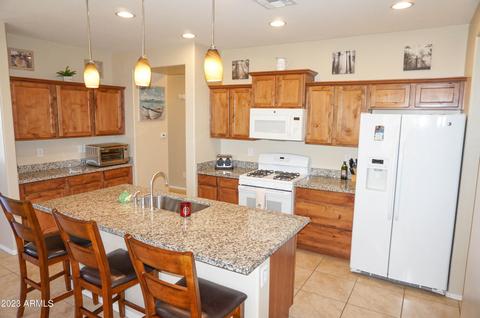 7974 S Peppertree Ct, Gilbert, AZ 85298 photo 17
