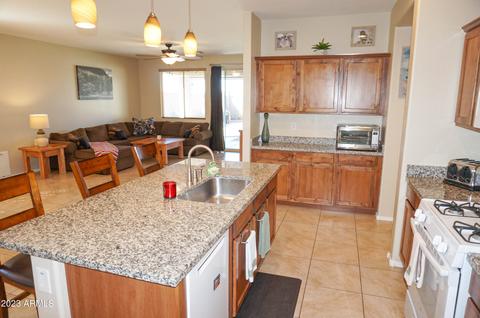 7974 S Peppertree Ct, Gilbert, AZ 85298 photo 18
