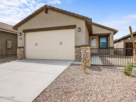 40035 W Cahill Dr, Maricopa, AZ 85138