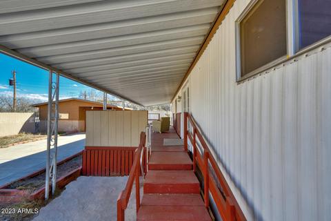 482 E Hillcrest Dr, Benson, AZ 85602 photo 4