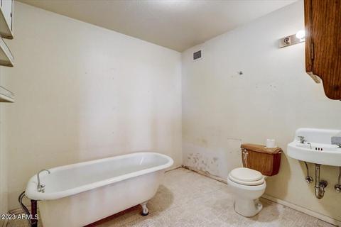 2516 E Victory Dr, Tempe, AZ 85288 photo 10