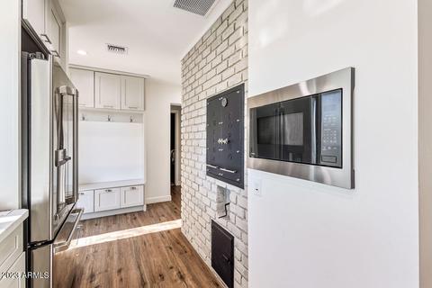 3318 E Georgia Ave, Phoenix, AZ 85018 photo 10