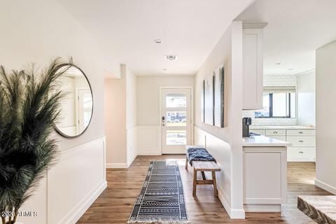 3318 E Georgia Ave, Phoenix, AZ 85018 photo 2