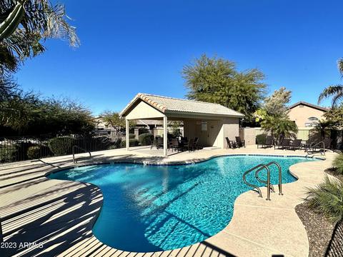 2737 E Schiliro Cir, Phoenix, AZ 85032 photo 25