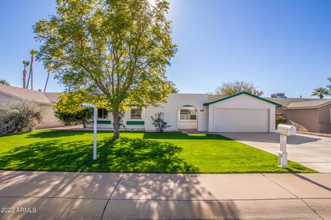 3743 E Winchcomb Dr, Phoenix, AZ 85032 photo 1