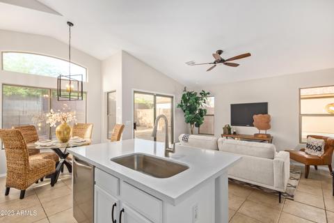 896 W 10th Ave, Apache Junction, AZ 85120 photo 13