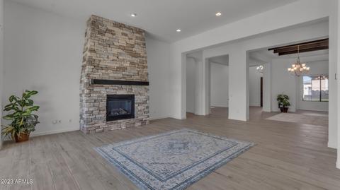 2751 E Sandy Way, Gilbert, AZ 85297 photo 19