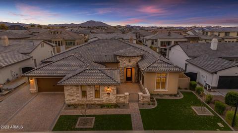 2751 E Sandy Way, Gilbert, AZ 85297