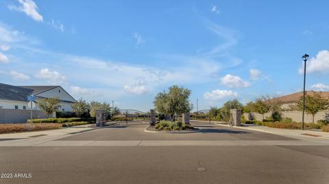2751 E Sandy Way, Gilbert, AZ 85297 photo 90