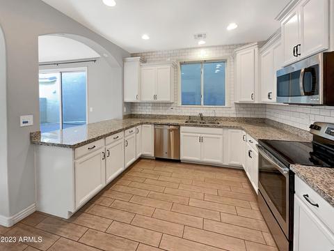 4215 E Pony Ln, Gilbert, AZ 85295 photo 6