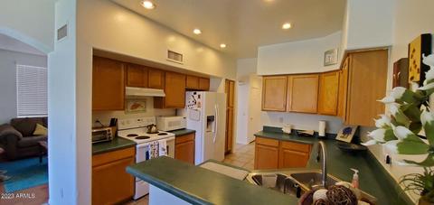 10108 E Capri Ave, Mesa, AZ 85208 photo 4