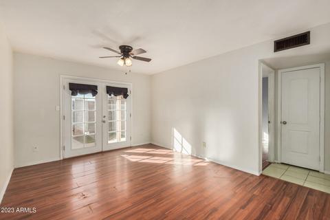 1034 E Diamond Dr, Tempe, AZ 85283 photo 4