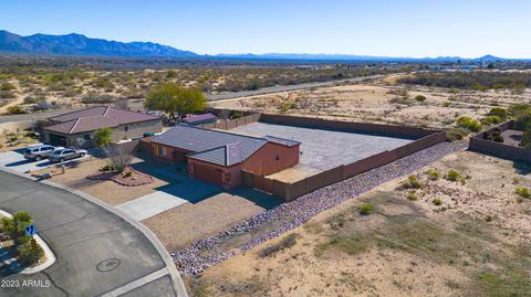 22521 W Weaver Valley Dr, Congress, AZ 85332