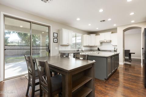 2577 E Donato Dr, Gilbert, AZ 85298 photo 12
