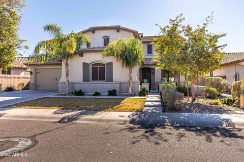 2577 E Donato Dr, Gilbert, AZ 85298 photo 1