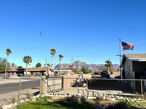 2449 W Ohio St, Apache Junction, AZ 85120 photo 1