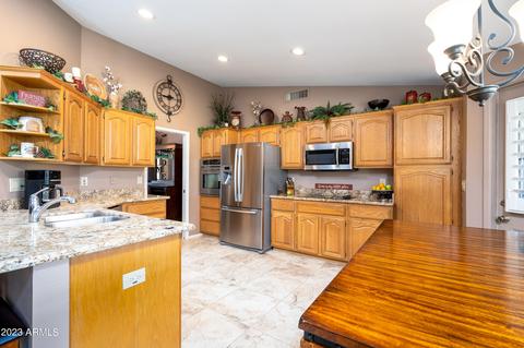 8048 E Medina Ave, Mesa, AZ 85209 photo 3