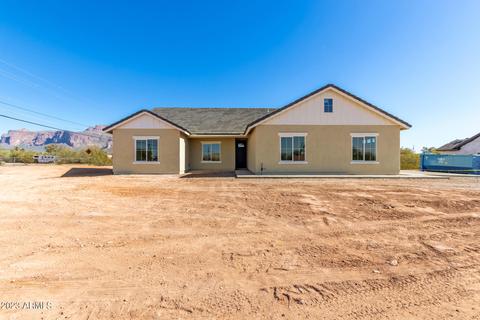 841 S Vaquero Rd, Apache Junction, AZ 85119 photo 1