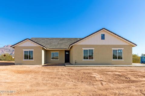 841 S Vaquero Rd, Apache Junction, AZ 85119 photo 2