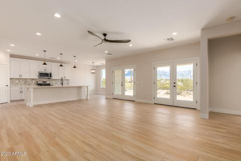 841 S Vaquero Rd, Apache Junction, AZ 85119 photo 8
