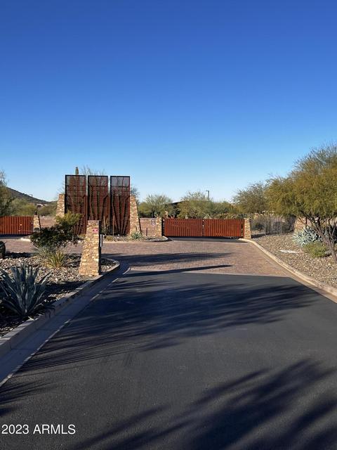 515 E Pasaro Dr, Phoenix, AZ 85085 photo 42