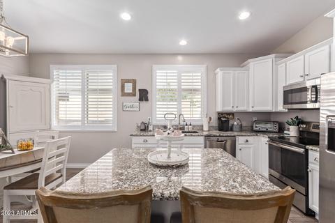 515 E Pasaro Dr, Phoenix, AZ 85085 photo 12
