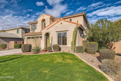 2212 E Galileo Dr, Gilbert, AZ 85298 photo 2