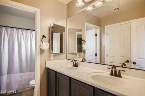 2212 E Galileo Dr, Gilbert, AZ 85298 photo 25