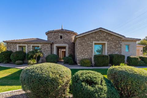 4767 S Rockwell St, Gilbert, AZ 85297
