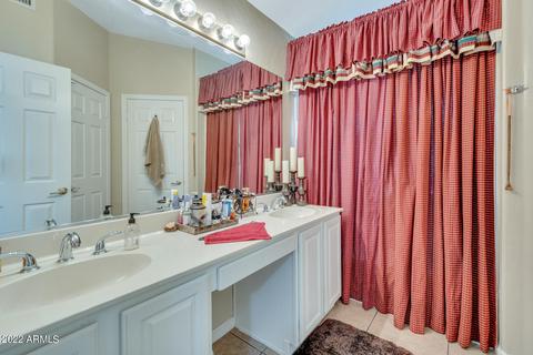 2325 E Sherri Dr, Gilbert, AZ 85296 photo 10