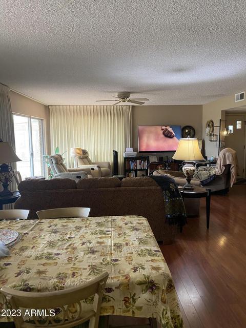 2136 N Middlecoff Dr, Mesa, AZ 85215 photo 4