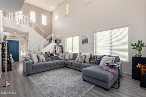3093 S Southwind Dr, Gilbert, AZ 85295 photo 2