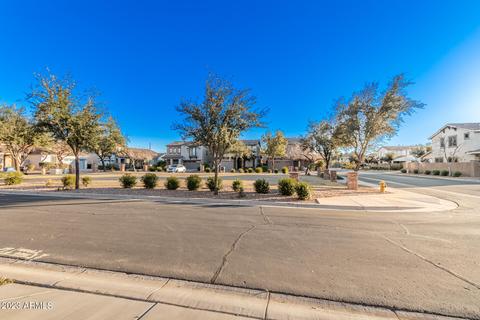 3093 S Southwind Dr, Gilbert, AZ 85295 photo 12