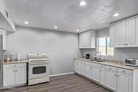 4216 W Hearn Rd, Phoenix, AZ 85053 photo 17