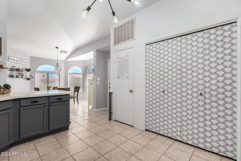 16612 N 19th Pl, Phoenix, AZ 85022 photo 11