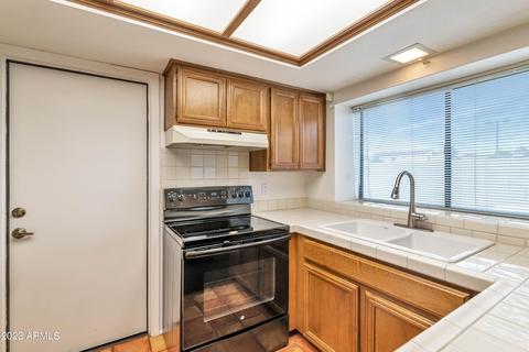 3330 E Siesta Ln, Phoenix, AZ 85050 photo 12