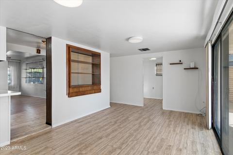 2401 E Meadowbrook Ave, Phoenix, AZ 85016 photo 11