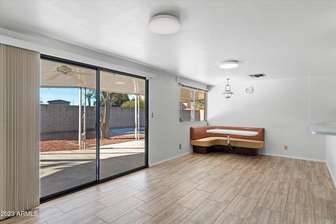 2401 E Meadowbrook Ave, Phoenix, AZ 85016 photo 8