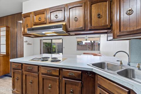 2401 E Meadowbrook Ave, Phoenix, AZ 85016 photo 7