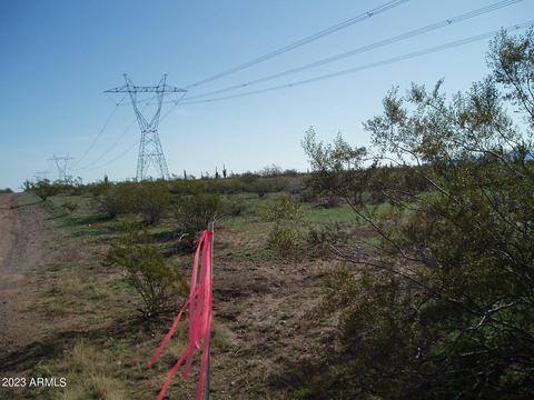 30275 W Dove Valley Rd #137, Unincorporated County, AZ 85361